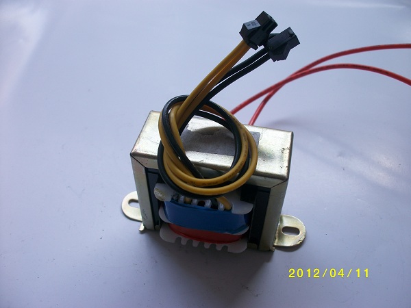 AC12V׃